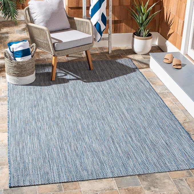 SAFAVIEH Outdoor Accent Rug 2'7"x5' by Unknown